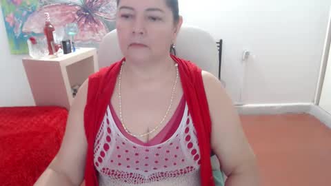 Snapshot of leonela_69 chatting on 12, 9, 2025 leonela online show from 12, 9, 2025