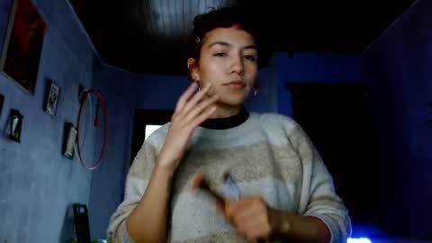 leonela  online show from 19, 9, 2025