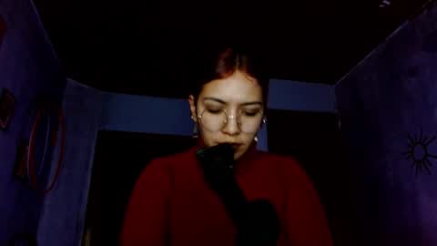 leonela  online show from 26, 9, 2025