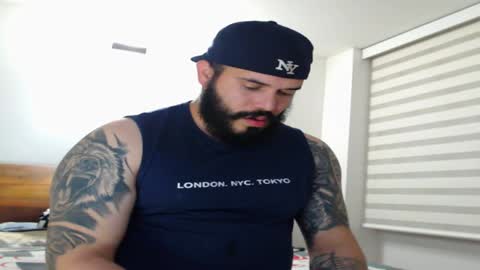 leonidas_murfi71 online show from 9, 3, 2025