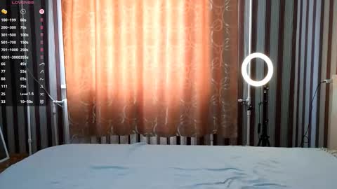 Snapshot of leonieschmith chatting on 14, 2, 2026 Alice online show from 14, 2, 2026