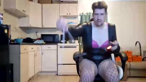 Snapshot of leppard6148 chatting on 8, 12, 2024 Keith online show from 8, 12, 2024