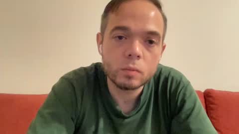 Snapshot of leroidesaulnes chatting on 12, 9, 2025 leroidesaulnes online show from 12, 9, 2025