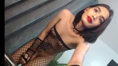 Trisha18 online show from 10, 2, 2025