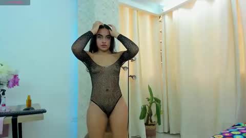 LeslieBush online show from 6, 11, 2025