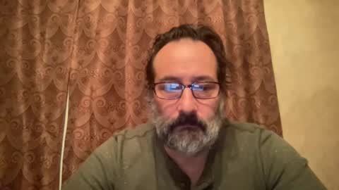 Snapshot of leslielindsey13 chatting on 3, 1, 2025 leslielindsey13 online show from 3, 1, 2025