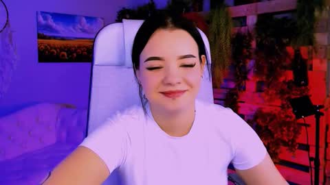 LeslieRowe online show from 20, 10, 2025