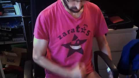 Snapshot of lestat_82 chatting on 2, 11, 2025 Vampiro Diurno online show from 2, 11, 2025