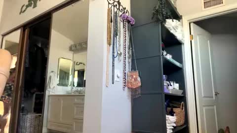 lethaveagoodtime online show from 12, 10, 2025