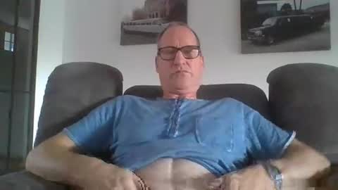 Snapshot of levensgenieters2 chatting on 10, 10, 2025 levensgenieters2 online show from 10, 10, 2025