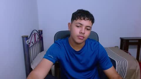 Snapshot of levii_7 chatting on 21, 9, 2025      0600AM-1200PM - online show from 21, 9, 2025