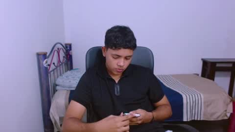 Snapshot of levii_7 chatting on 3, 10, 2025      0600AM-1200PM - online show from 3, 10, 2025