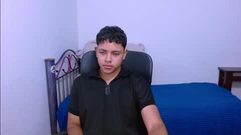 Snapshot of levii_7 chatting on 20, 10, 2025      0600AM-1200PM - online show from 20, 10, 2025