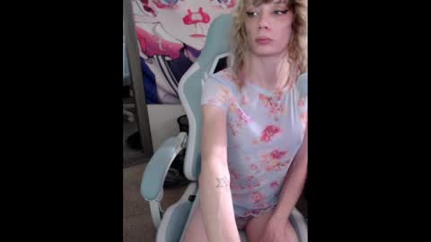 lewdy booty online show from 11, 1, 2025