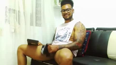 Lewis Strong online show from 5, 1, 2025