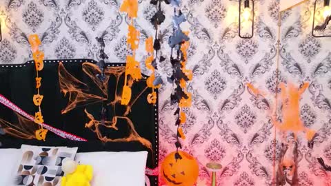 LexaDeRuso online show from 27, 10, 2025