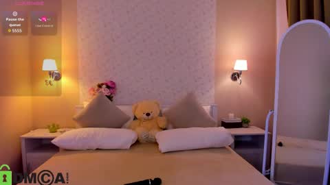 Snapshot of lexi_split chatting on 4, 3, 2026 Lexi GTM2 MonWedThurSatSun 1000am-400pm online show from 4, 3, 2026