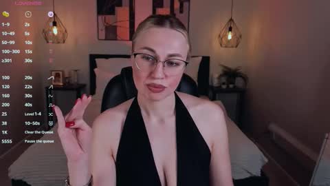 Snapshot of lexi_terele chatting on 25, 11, 2025 Lexy - Follow me online show from 25, 11, 2025