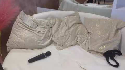 Snapshot of lexi_u_ chatting on 6, 3, 2025 LEXXY online show from 6, 3, 2025