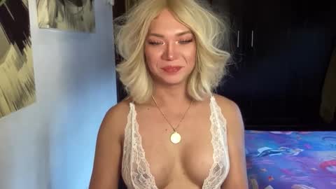 lexiesmith_ online show from 1, 10, 2025