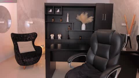 Lexie  online show from 3, 1, 2025