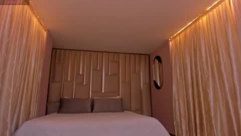 Lexie  online show from 8, 2, 2025