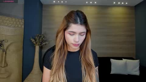 Lexie  online show from 14, 9, 2025