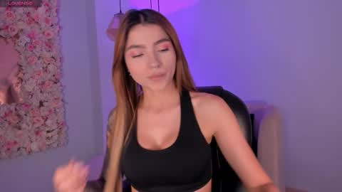 Lexie  online show from 2, 10, 2025