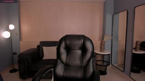 Lexie  online show from 24, 3, 2026