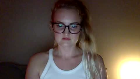 Snapshot of lexilolly chatting on 25, 9, 2025 Lexilolly online show from 25, 9, 2025