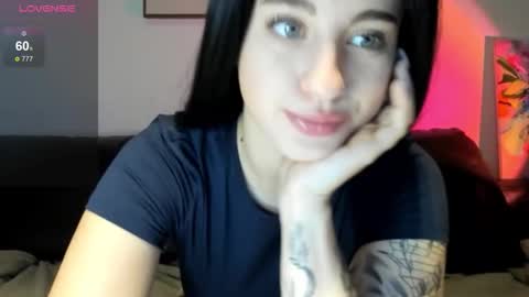 Snapshot of lexisinnn chatting on 22, 11, 2025 Lexi online show from 22, 11, 2025