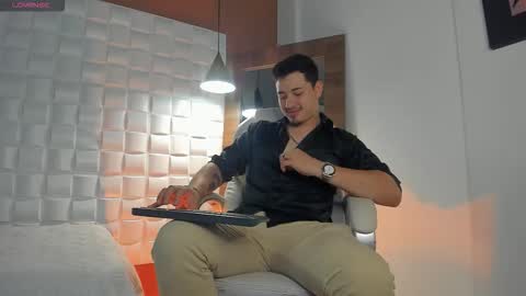 Snapshot of lexmiller18 chatting on 12, 10, 2025 lexmiller18 online show from 12, 10, 2025