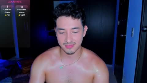 Snapshot of lexmiller18 chatting on 8, 11, 2025 lexmiller18 online show from 8, 11, 2025