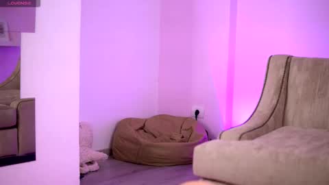 Lexie online show from 9, 10, 2025