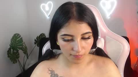 Snapshot of lexy_storm_18 chatting on 16, 10, 2025 lexy_storm_18 online show from 16, 10, 2025