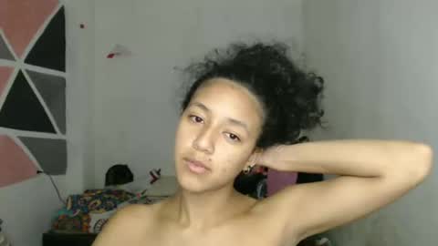 Snapshot of ley_blus1 chatting on 7, 12, 2024 lolita online show from 7, 12, 2024