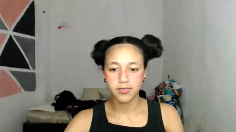 Snapshot of ley_blus1 chatting on 13, 12, 2024 lolita online show from 13, 12, 2024