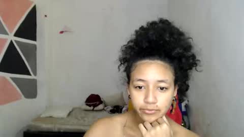 Snapshot of ley_blus1 chatting on 14, 12, 2024 lolita online show from 14, 12, 2024