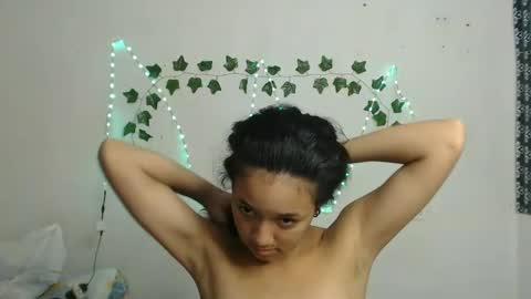 Snapshot of ley_blus1 chatting on 15, 1, 2025 lolita online show from 15, 1, 2025