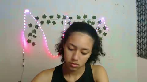 Snapshot of ley_blus1 chatting on 18, 1, 2025 lolita online show from 18, 1, 2025