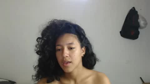 Snapshot of ley_blus1 chatting on 31, 1, 2025 lolita online show from 31, 1, 2025