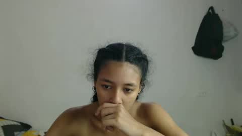 Snapshot of ley_blus1 chatting on 11, 2, 2025 lolita online show from 11, 2, 2025