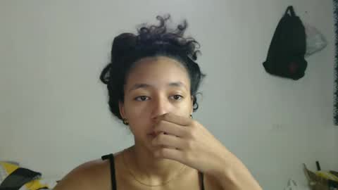 Snapshot of ley_blus1 chatting on 14, 2, 2025 lolita online show from 14, 2, 2025