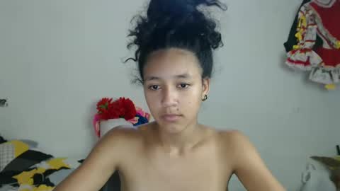 Snapshot of ley_blus1 chatting on 19, 2, 2025 lolita online show from 19, 2, 2025