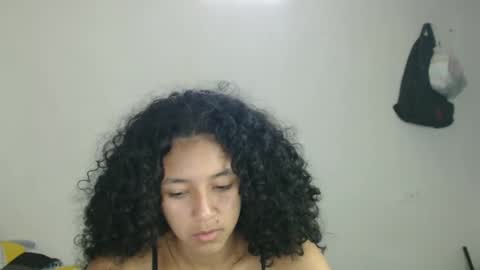 Snapshot of ley_blus1 chatting on 24, 2, 2025 lolita online show from 24, 2, 2025