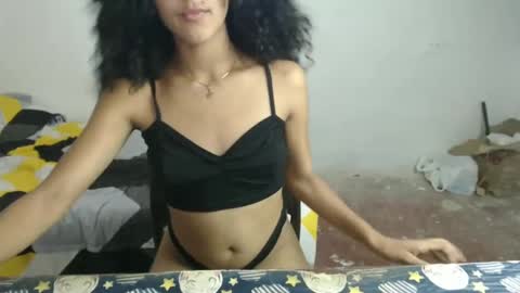 Snapshot of ley_blus1 chatting on 25, 2, 2025 lolita online show from 25, 2, 2025