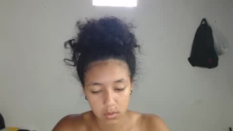Snapshot of ley_blus1 chatting on 8, 3, 2025 lolita online show from 8, 3, 2025