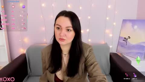 Leya online show from 15, 9, 2025