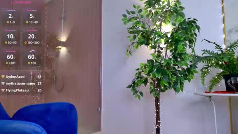 leyaatwood online show from 15, 2, 2026