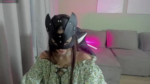 Leya online show from 17, 11, 2025